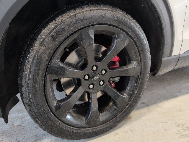 Used 2020 Ford Explorer ST w/ ST Street Pack image 10