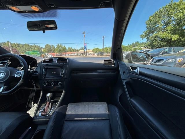 Used 2010 Volkswagen GTI 4-Door image 17