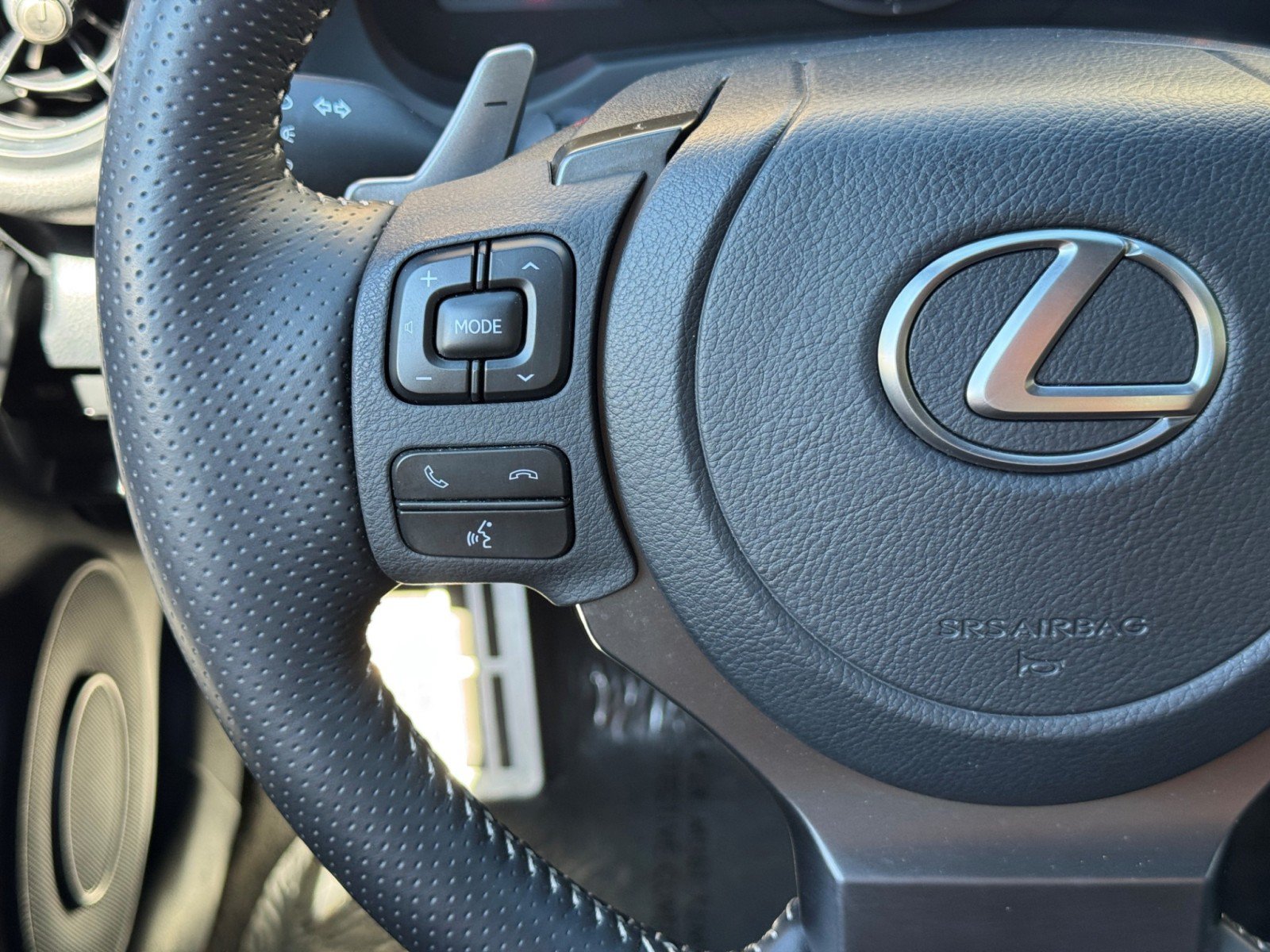 Used 2023 Lexus IS 350 F Sport AWD/4WD image 22