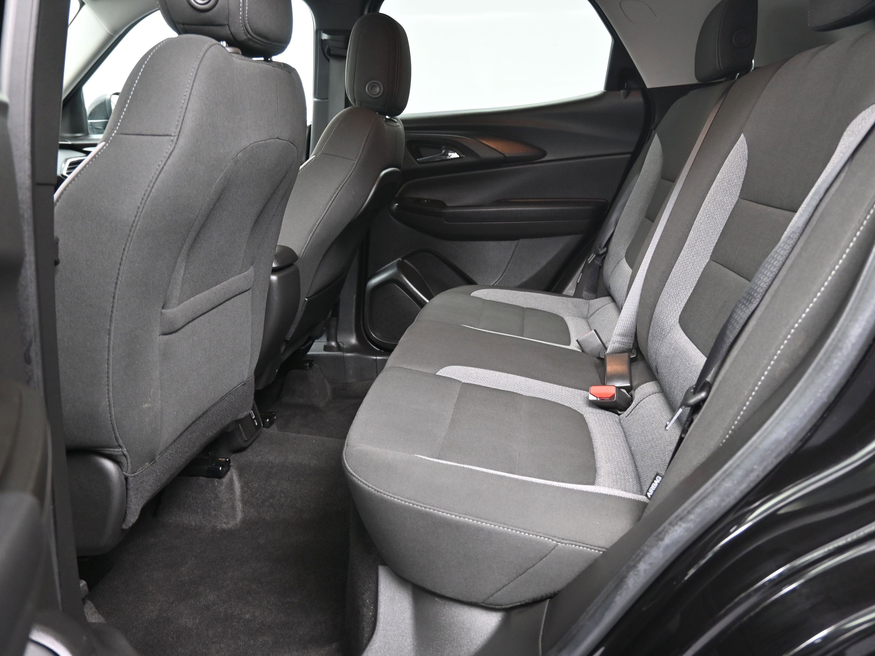 Used 2023 Chevrolet TrailBlazer LT w/ Convenience Package image 23