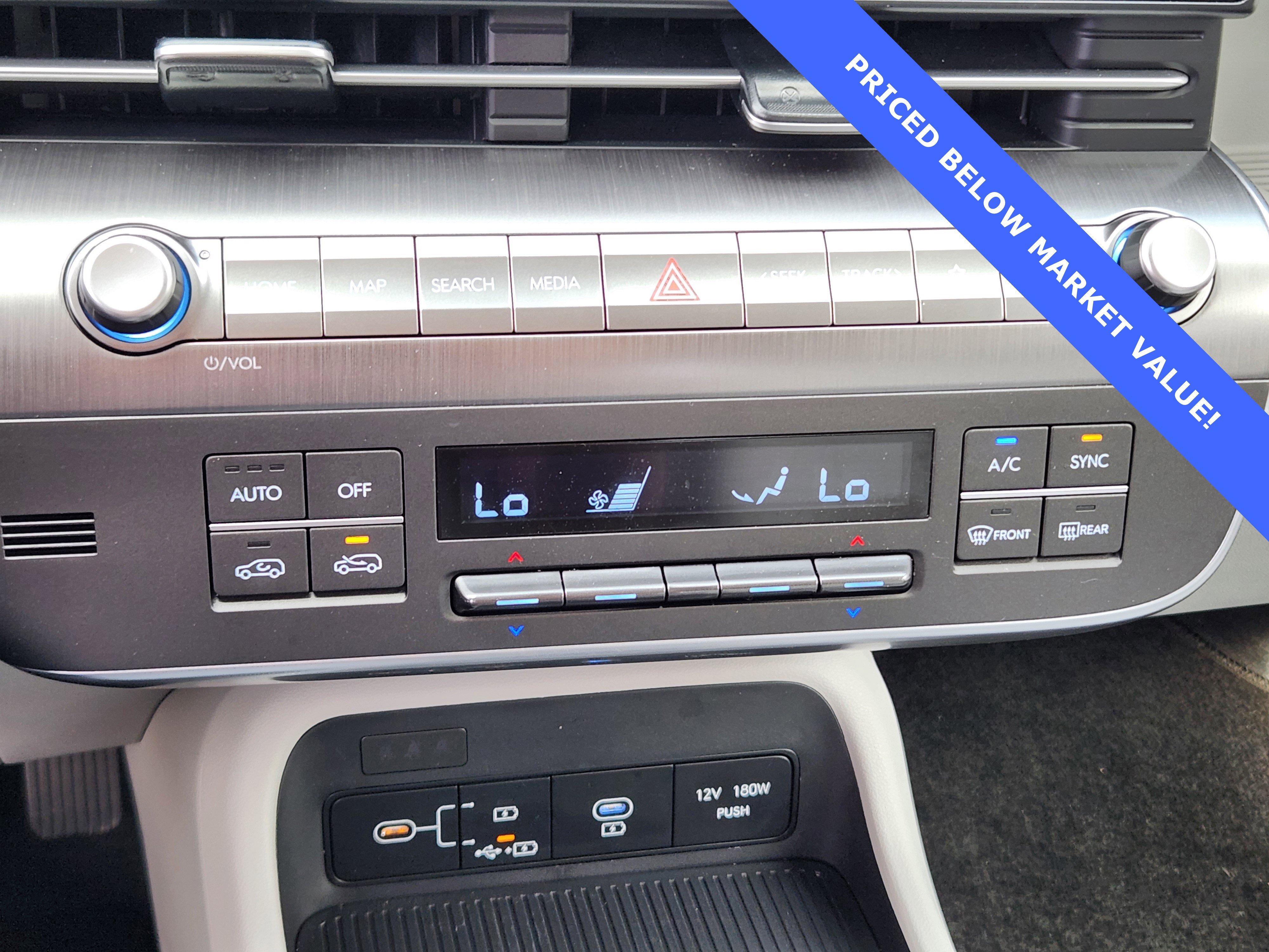 Certified 2025 Hyundai Kona SEL image 26