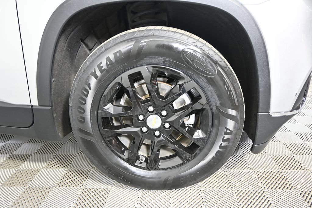 Used 2019 Chevrolet Traverse LT AWD/4WD image 11