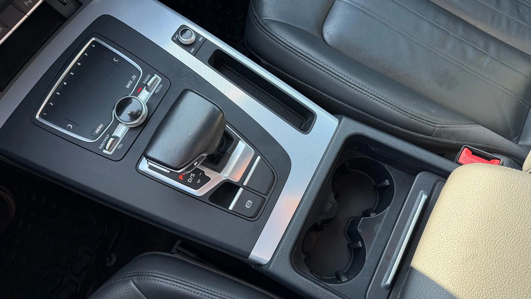 Used 2019 Audi Q5 2.0T Premium Plus w/ Premium Plus Package image 23