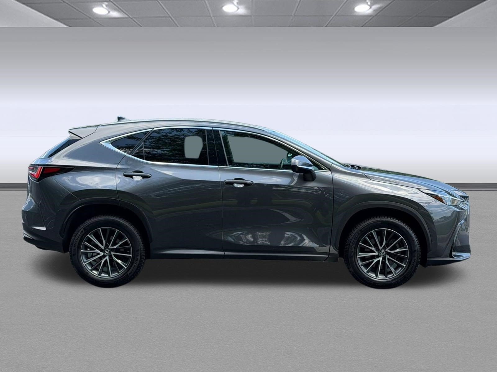 Certified 2022 Lexus NX 250 AWD image 8