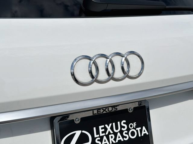 Used 2022 Audi Q7 2.0T Premium w/ Convenience Package AWD/4WD image 11