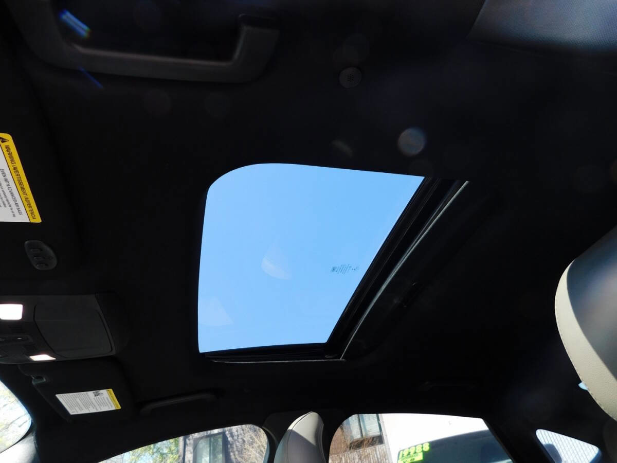 Used 2017 Ford Fusion Sport w/ Equipment Group 401A image 17