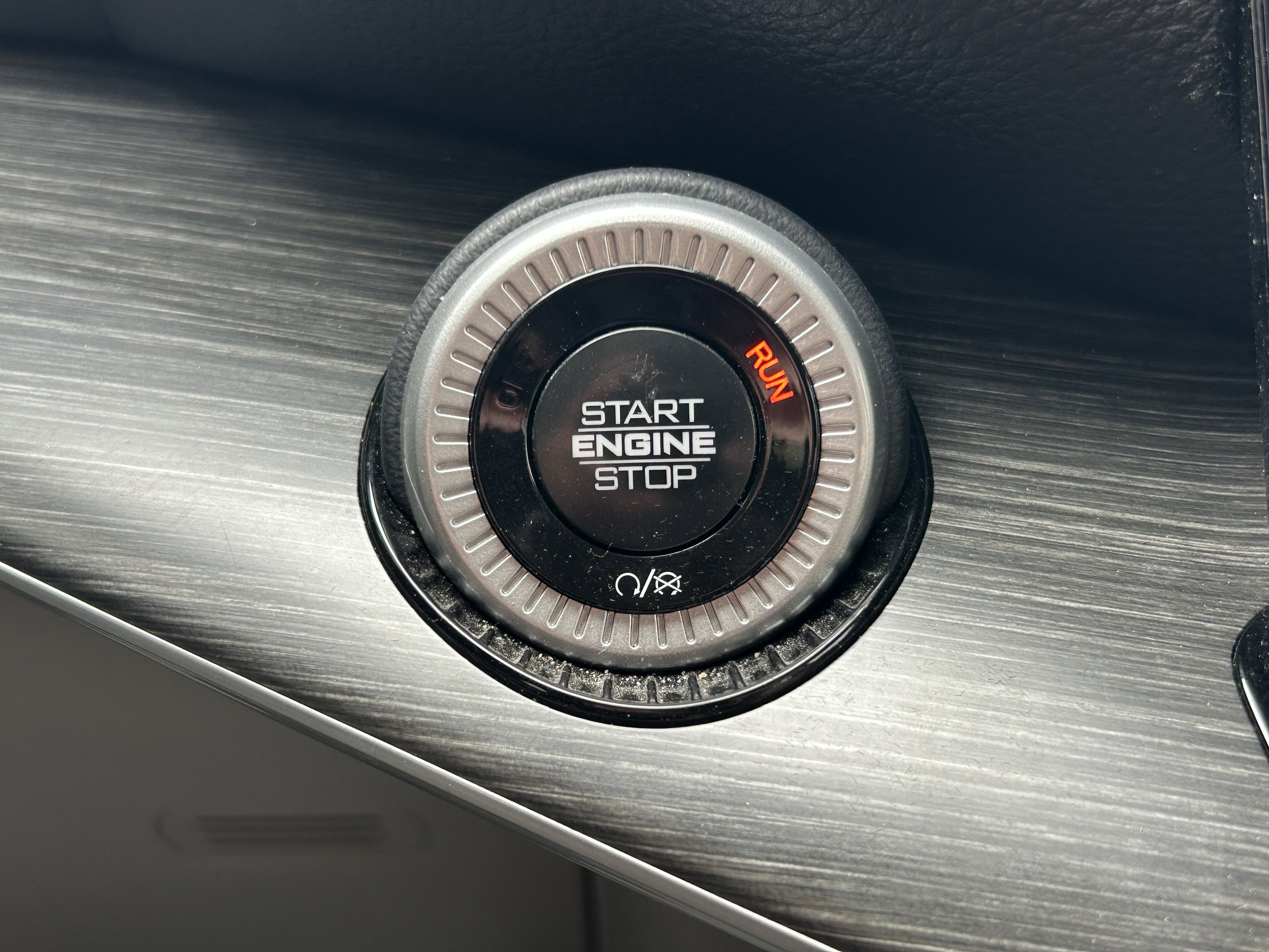 Used 2024 Jeep Wagoneer Series II w/ Flexible Seating Group image 34