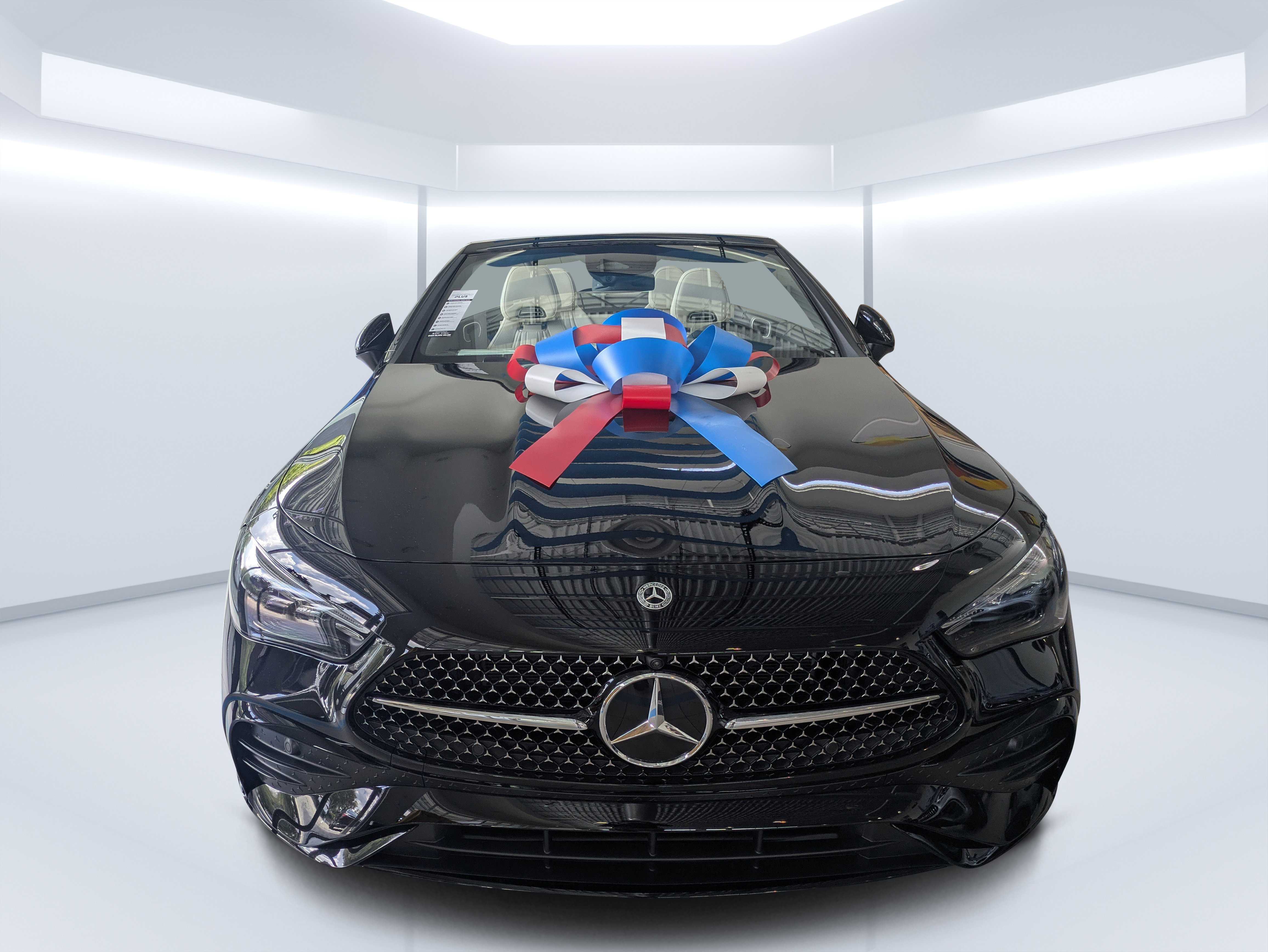 New 2027 Mercedes-Benz CLE 300 4MATIC Cabriolet image 8