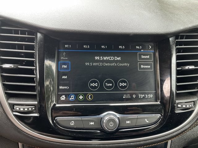 Used 2019 Chevrolet Trax LT w/ LT Convenience Package FWD image 14