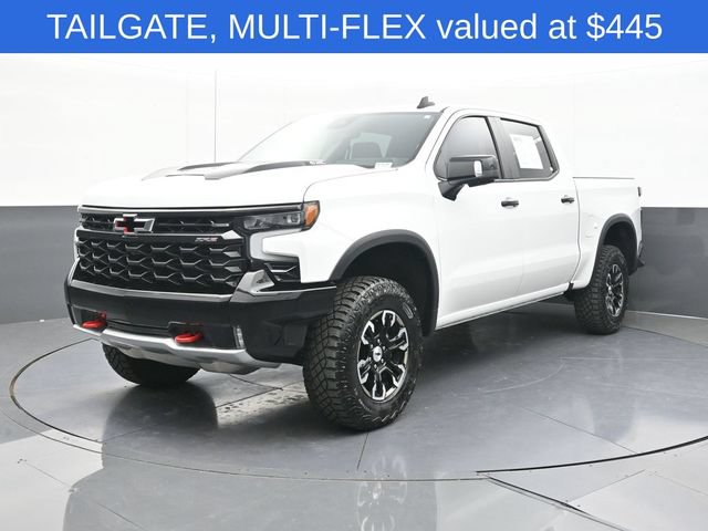 Used 2024 Chevrolet Silverado 1500 ZR2 w/ Technology Package AWD/4WD image 4