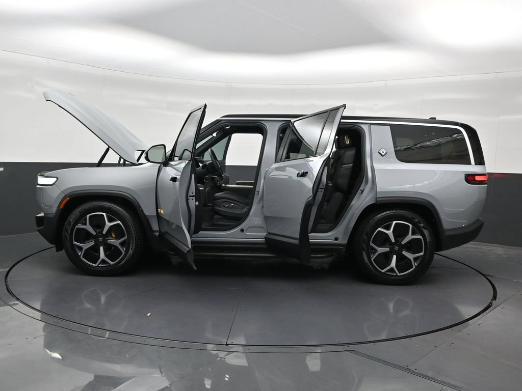 Used 2023 Rivian R1S Launch Edition Quad AWD/4WD image 35