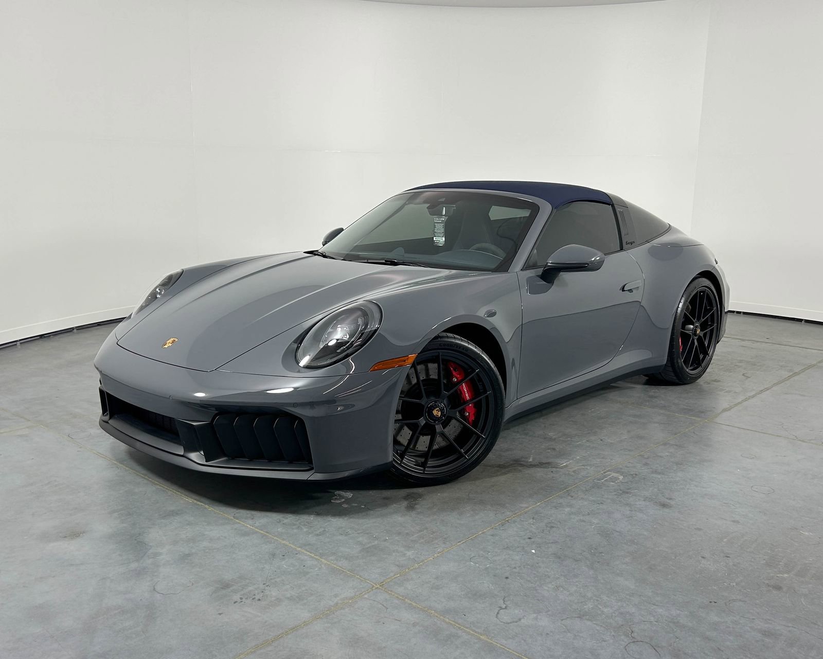 Certified 2026 Porsche 911 Targa 4 GTS image 29
