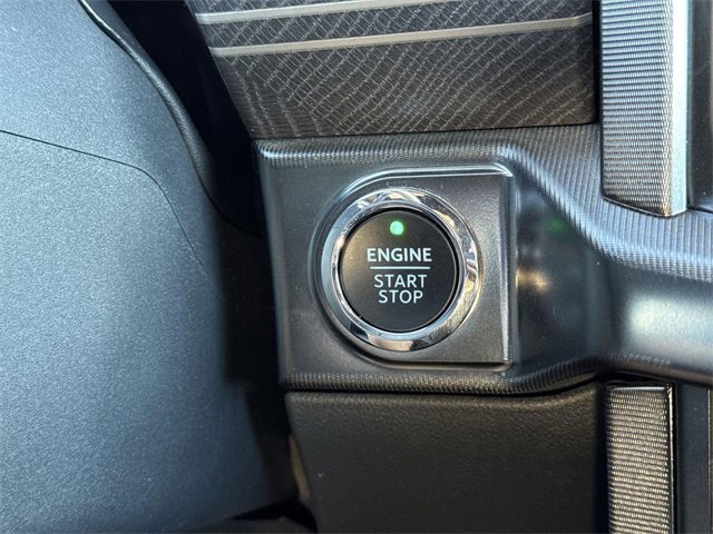 Used 2023 Ford F150 Platinum image 16