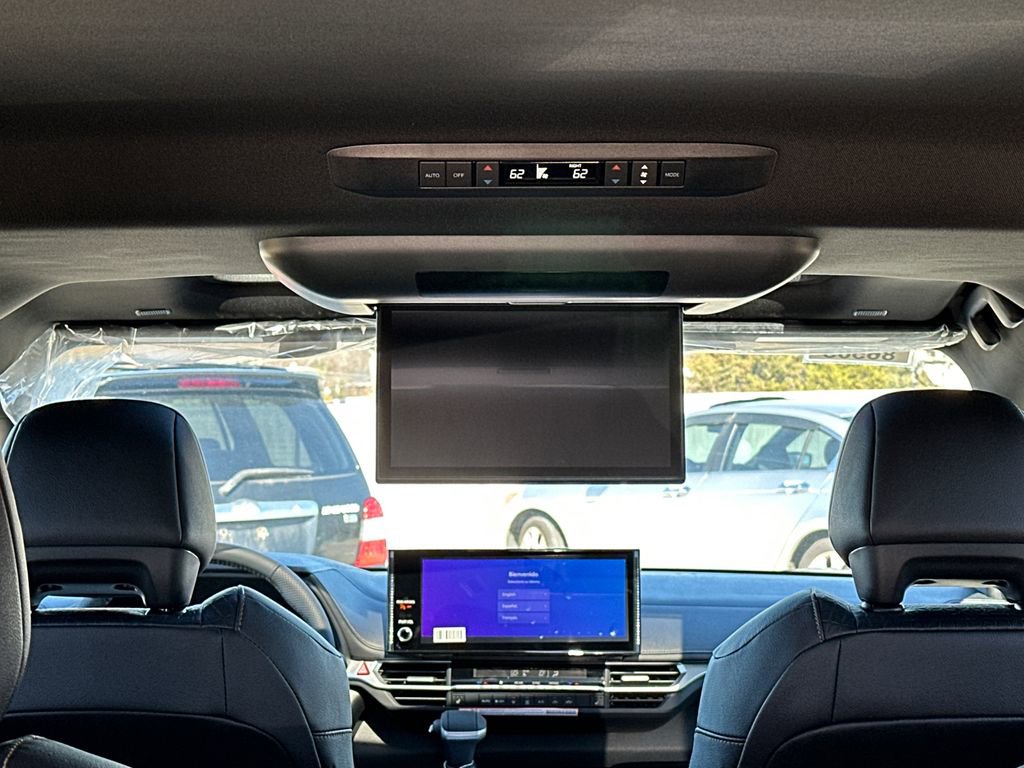 New 2026 Toyota Sienna XLE Woodland Edition image 8