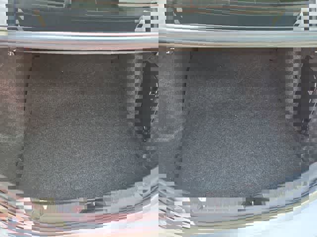 Used 2016 MAZDA MAZDA3 i Sport image 32