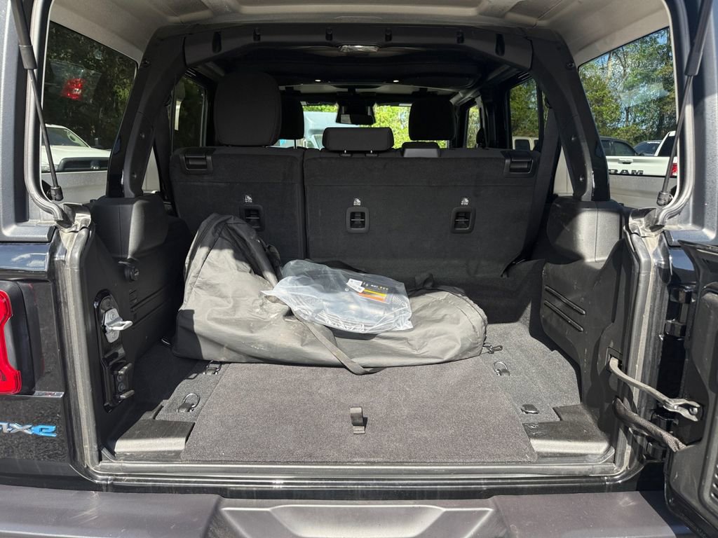 Used 2025 Jeep Wrangler Unlimited Rubicon 4xe w/ Safety Group image 29