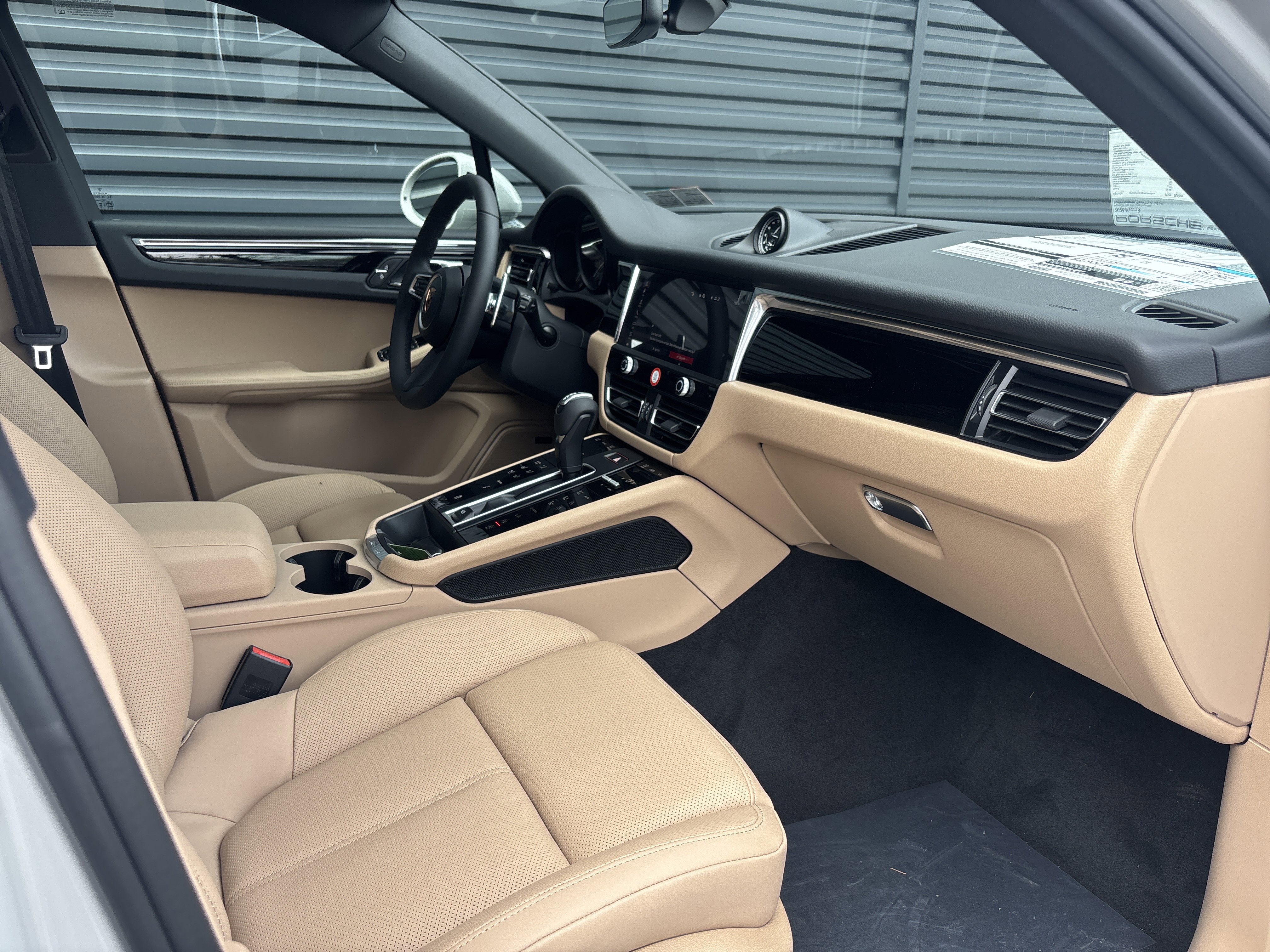 New 2026 Porsche Macan S AWD/4WD image 13