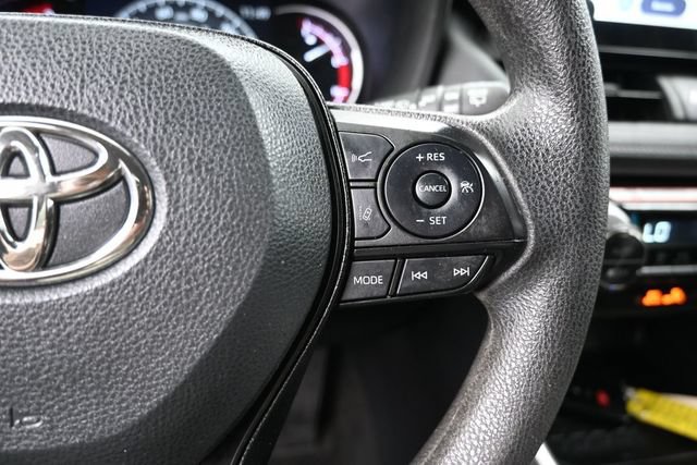 Certified 2024 Toyota RAV4 XLE AWD/4WD image 19