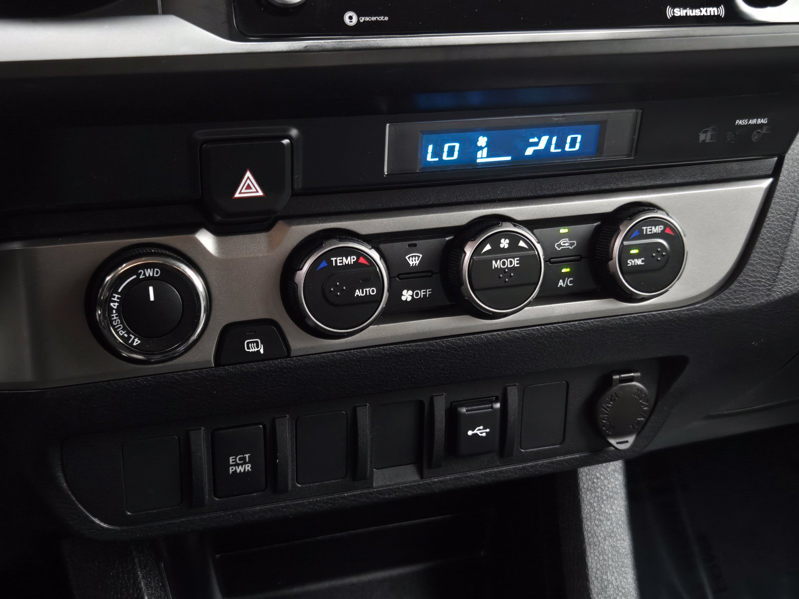 Certified 2022 Toyota Tacoma SR AWD/4WD image 17