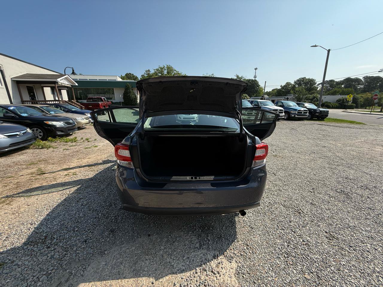 Used 2017 Subaru Impreza 2.0i AWD/4WD image 34