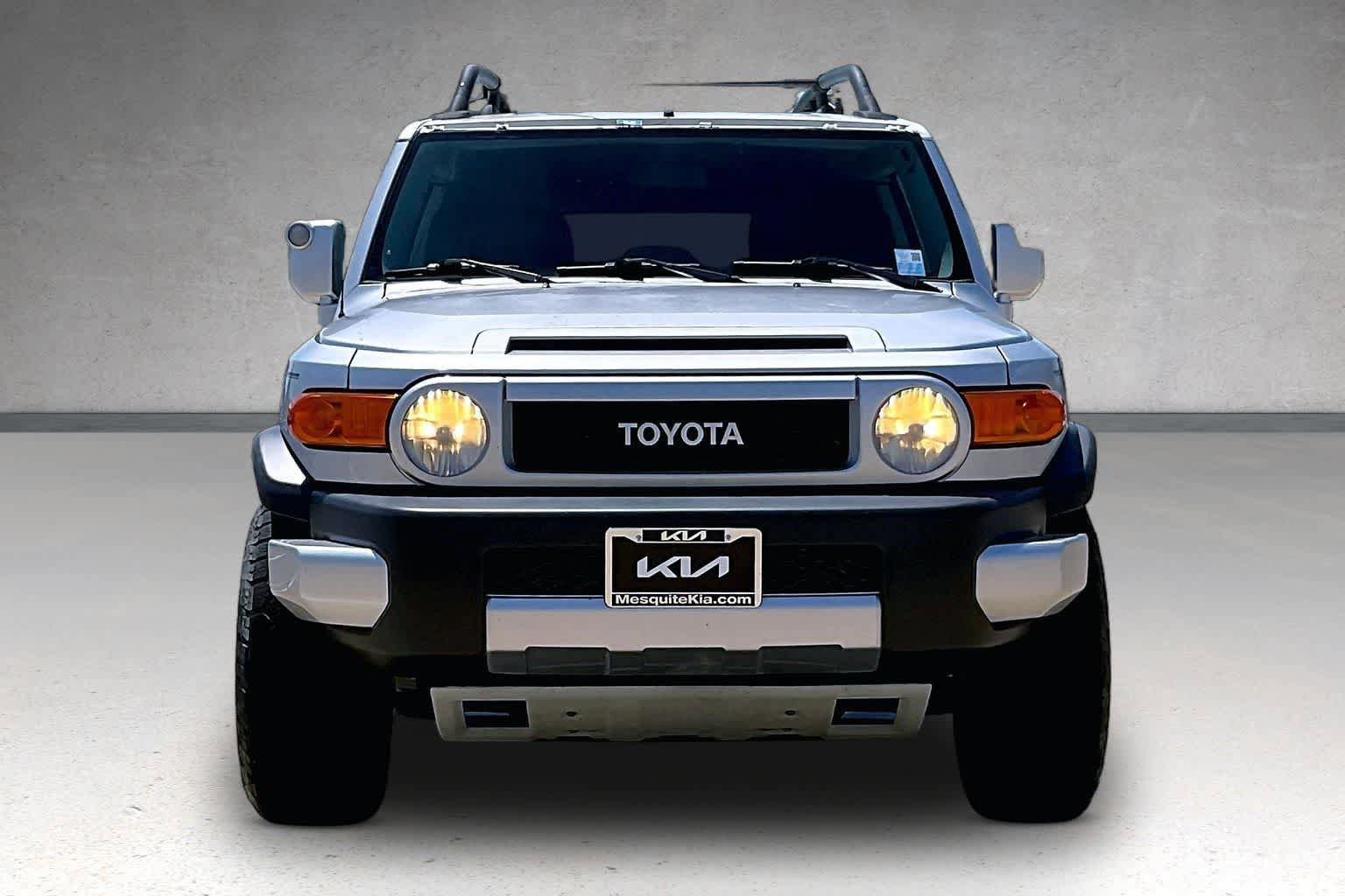 Used 2008 Toyota FJ Cruiser 4WD image 6