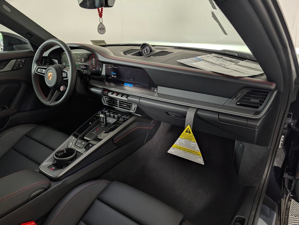 New 2026 Porsche 911 Carrera 4S AWD/4WD image 18