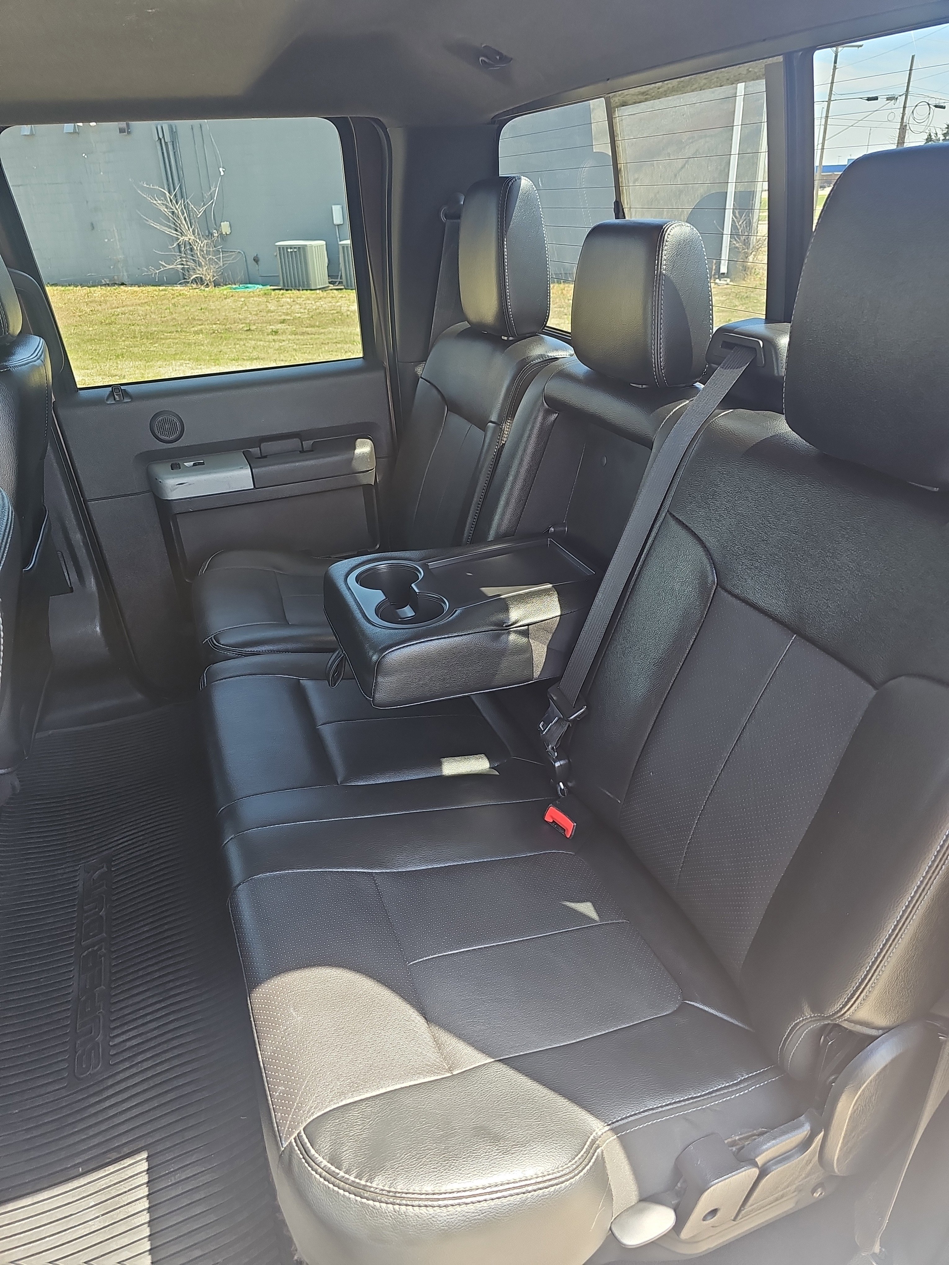 Used 2015 Ford F250 Lariat w/ Lariat Ultimate Package image 15