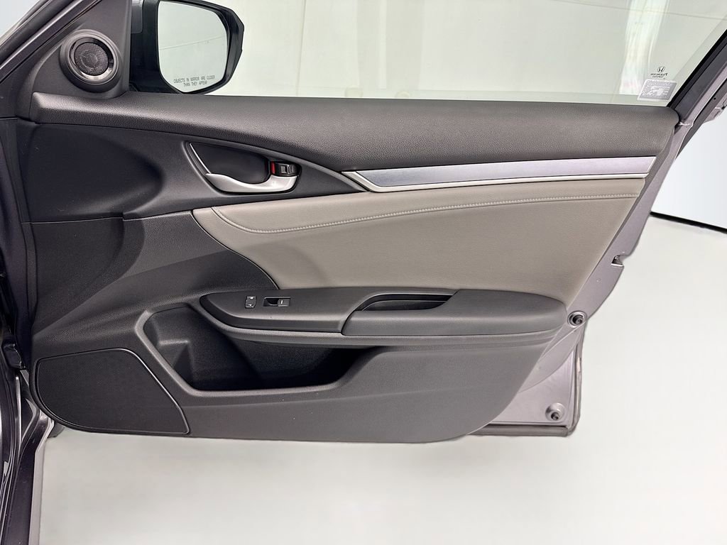 Used 2018 Honda Civic EX-L image 23
