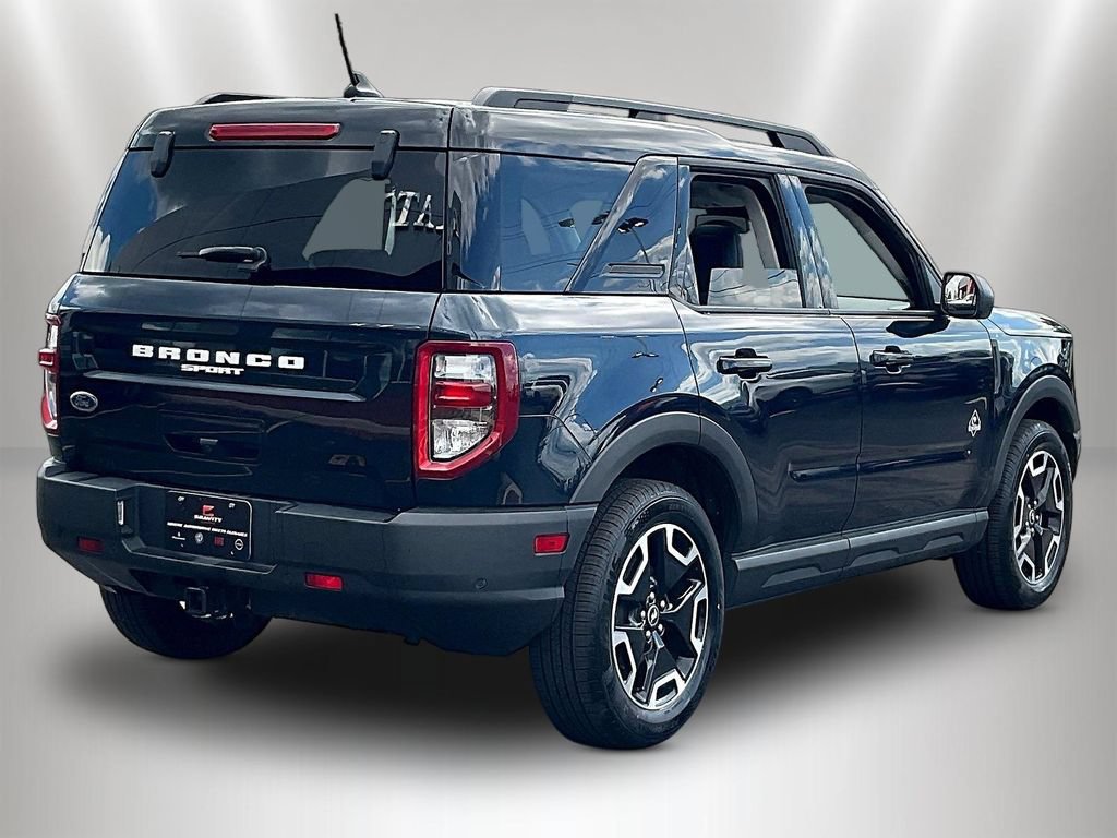 Used 2021 Ford Bronco Sport Outer Banks w/ Outer Banks Package AWD/4WD image 6