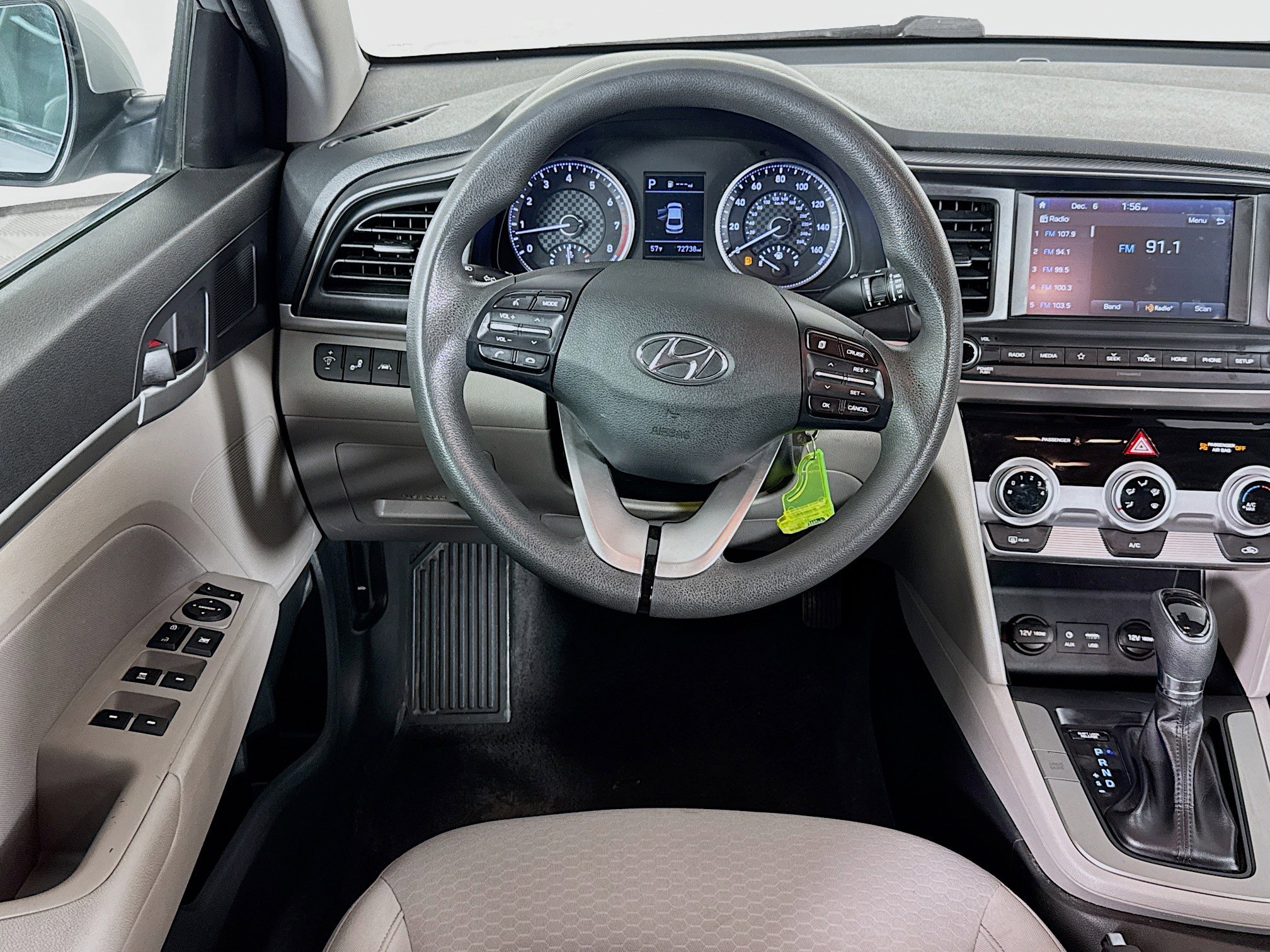 Used 2019 Hyundai Elantra SEL image 16