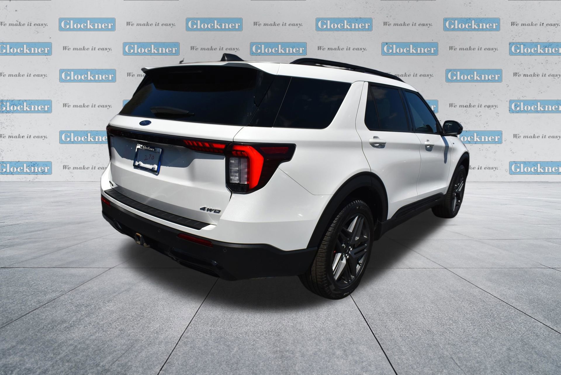 Used 2025 Ford Explorer ST-Line w/ ST-Line Street Pack image 6
