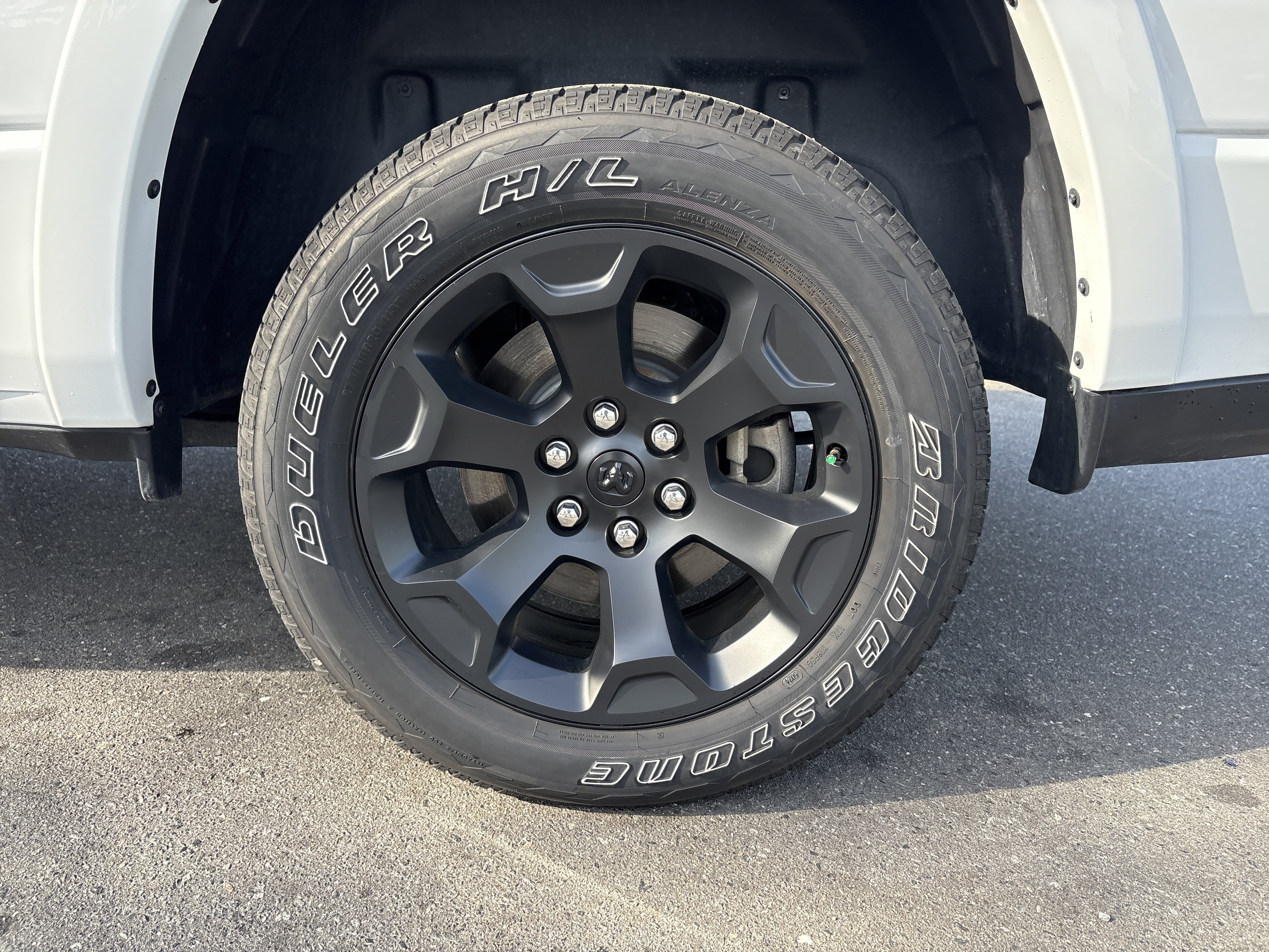 Certified 2025 RAM 1500 Big Horn AWD/4WD image 13