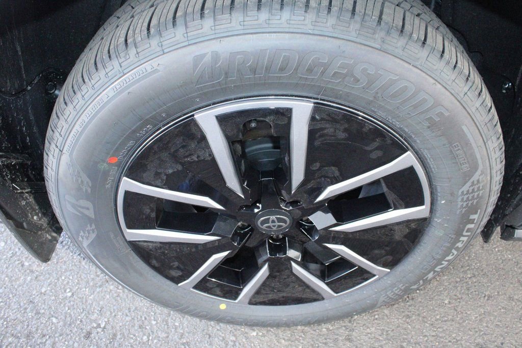 New 2026 Toyota bZ XLE AWD/4WD image 57