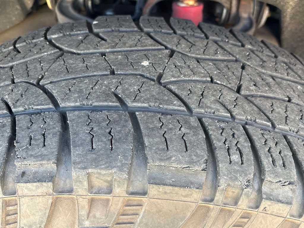 Used 2020 Chevrolet Silverado 2500 High Country w/ Z71 Off-Road Package AWD/4WD image 29