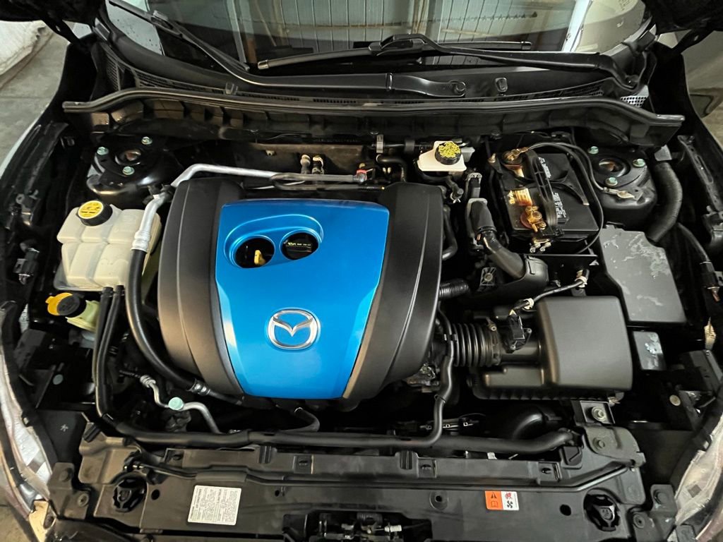 Used 2013 MAZDA MAZDA3 i Touring w/ Preferred Equipment Pkg image 29