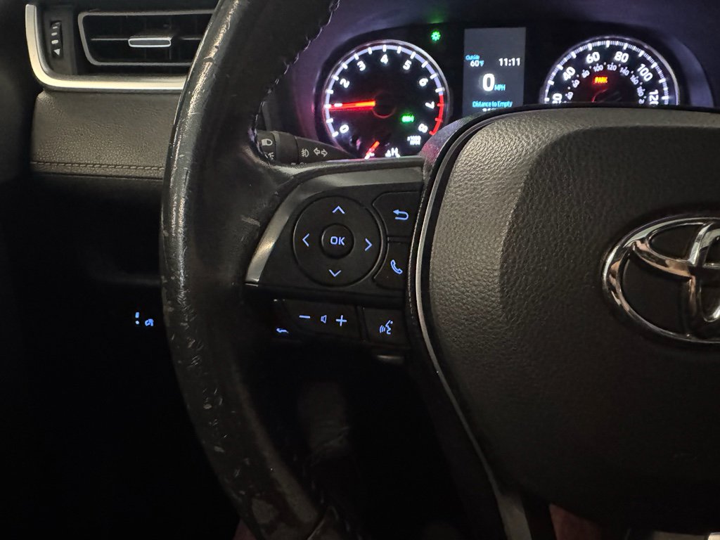 Used 2020 Toyota RAV4 XLE Premium image 24