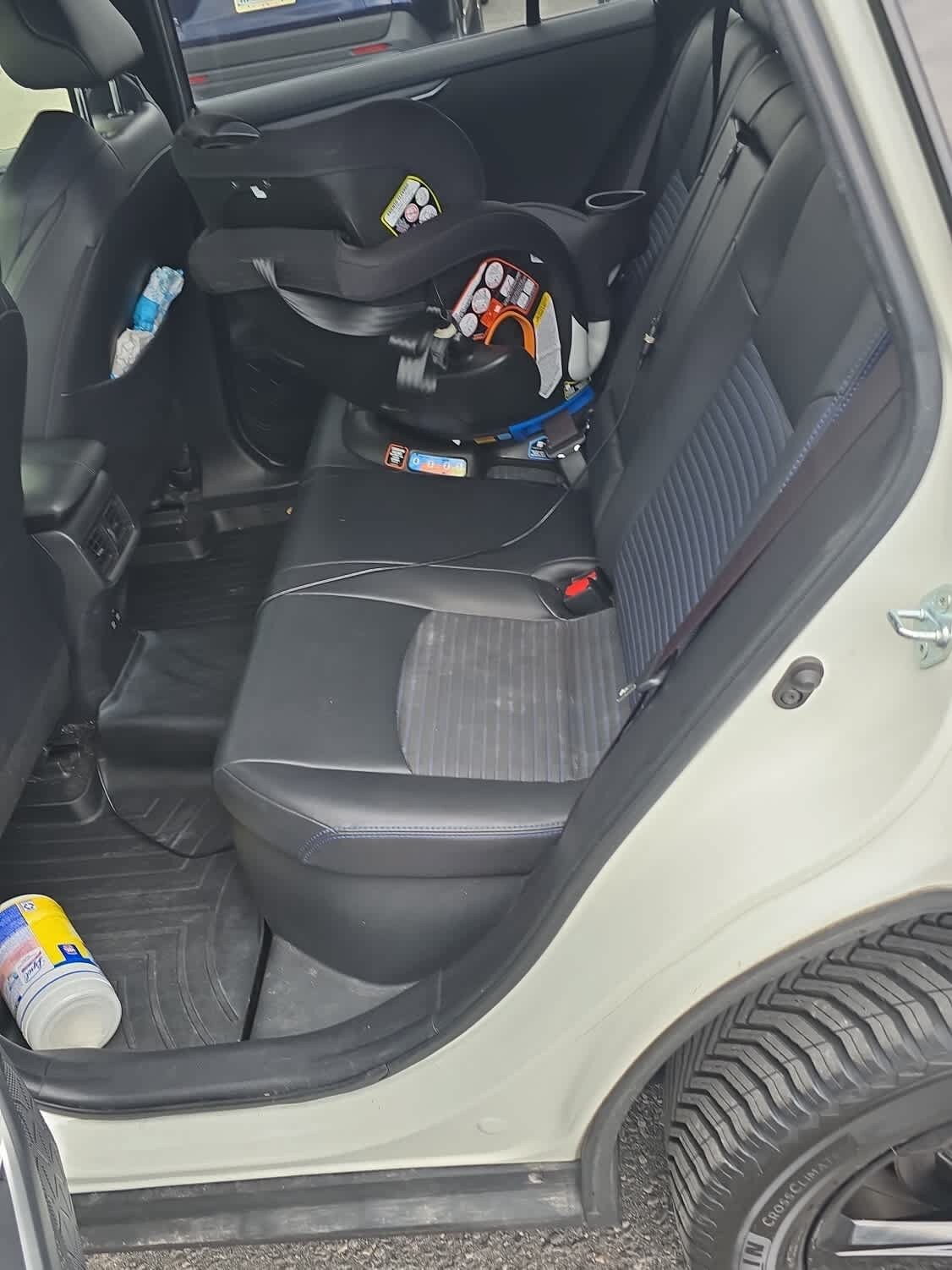 Used 2019 Toyota RAV4 XSE w/ Carpet Mat Package AWD/4WD image 11