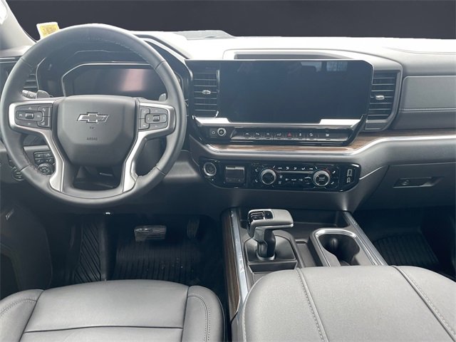 Used 2024 Chevrolet Silverado 1500 LT Trail Boss w/ LT Trail Boss Premium Package image 10