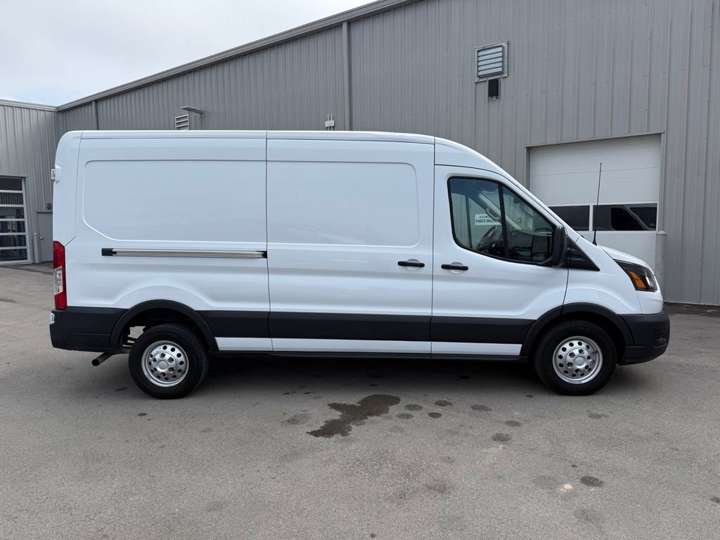 Used 2023 Ford Transit 250 Medium Roof AWD image 35