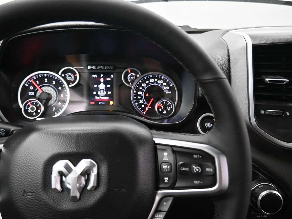 New 2026 RAM 1500 4x4 Crew Cab image 19