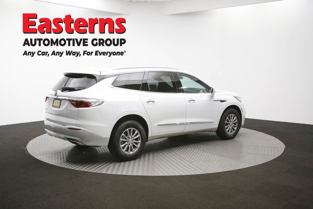 Used 2024 Buick Enclave Premium image 44
