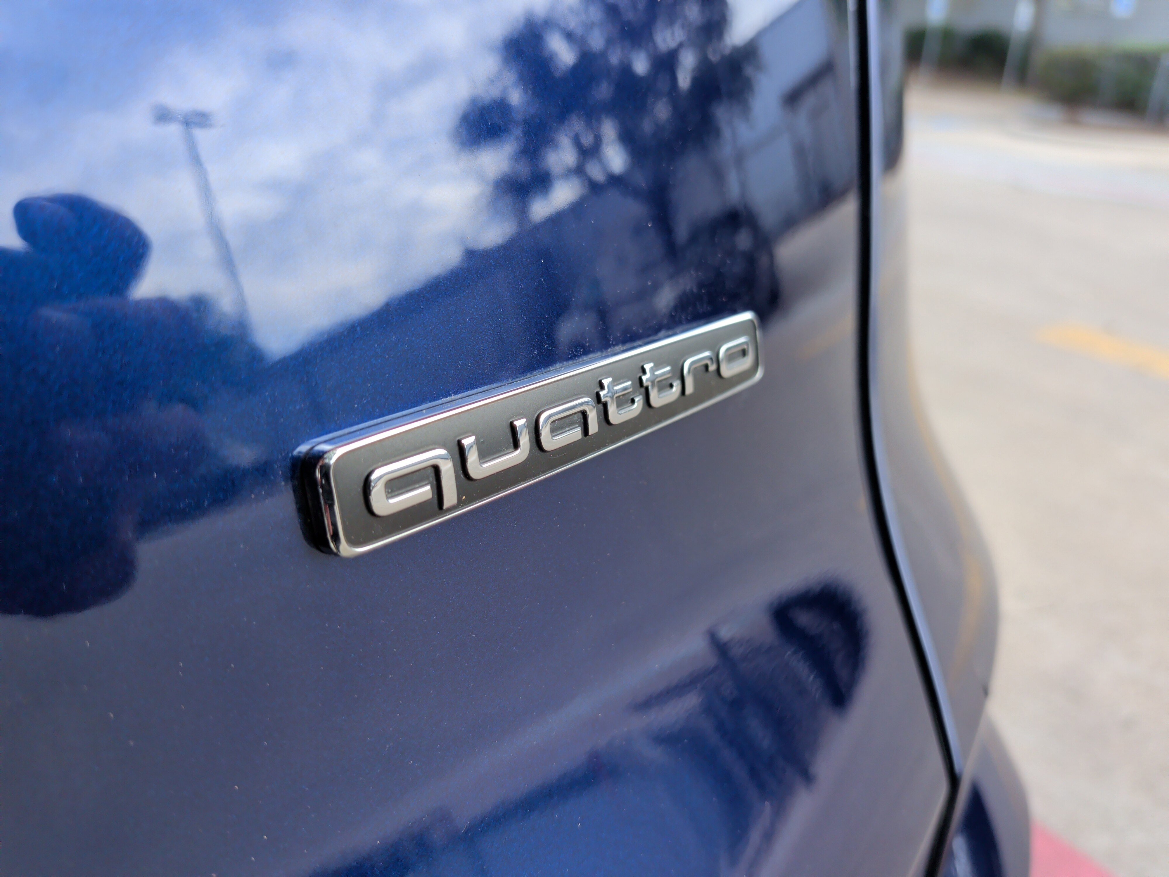 Used 2025 Audi Q5 Premium w/ Convenience Package image 32