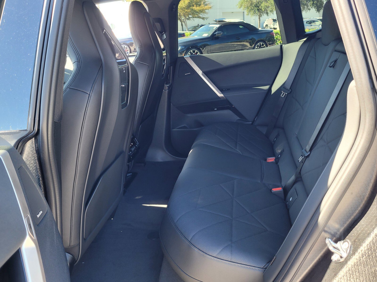 Used 2026 BMW iX xDrive45 image 11