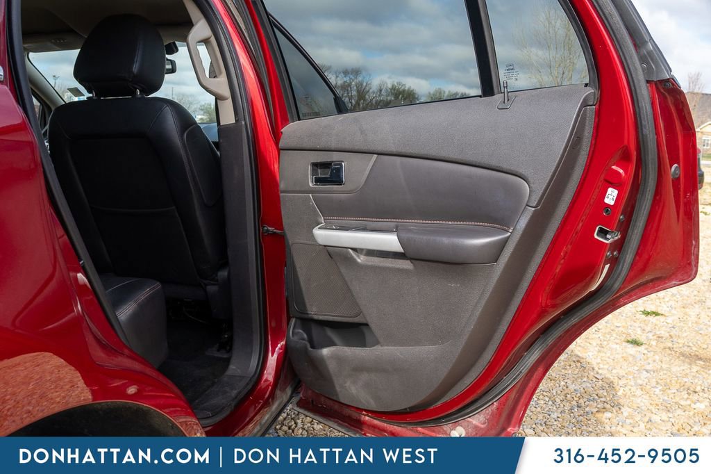 Used 2013 Ford Edge Limited w/ Driver Entry Pkg image 24