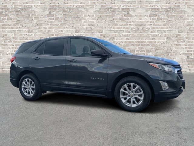 Used 2020 Chevrolet Equinox LS w/ LS Convenience Package