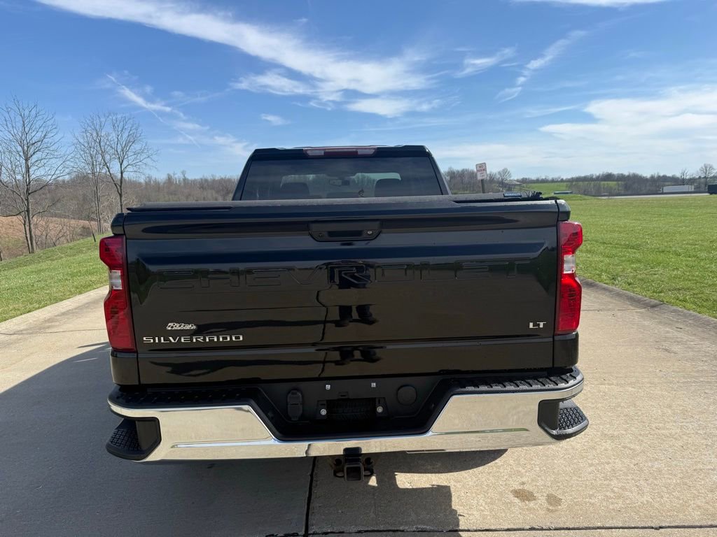 Used 2020 Chevrolet Silverado 1500 LT w/ Trailering Package image 4