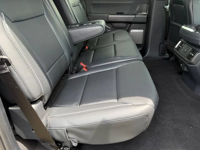 New 2026 Ford F150 Lariat w/ Equipment Group 501A Mid AWD/4WD image 18