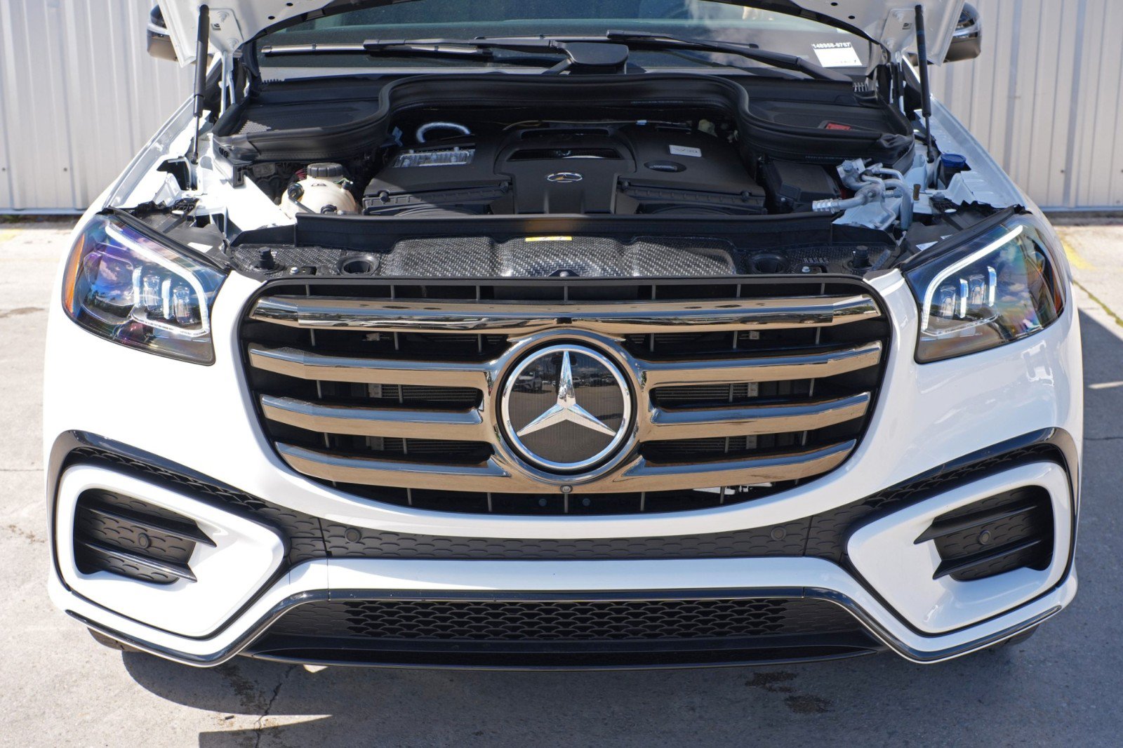 Used 2024 Mercedes-Benz GLS 580 4MATIC image 8