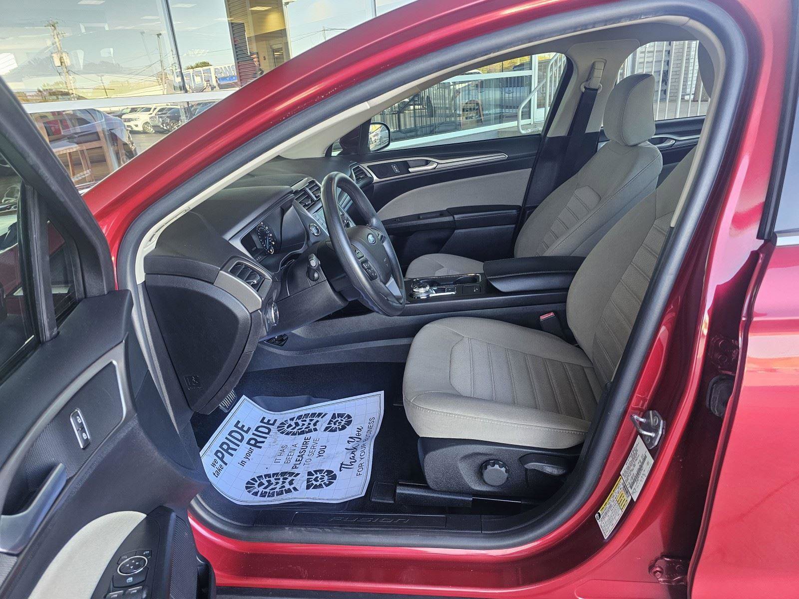 Used 2020 Ford Fusion S image 19