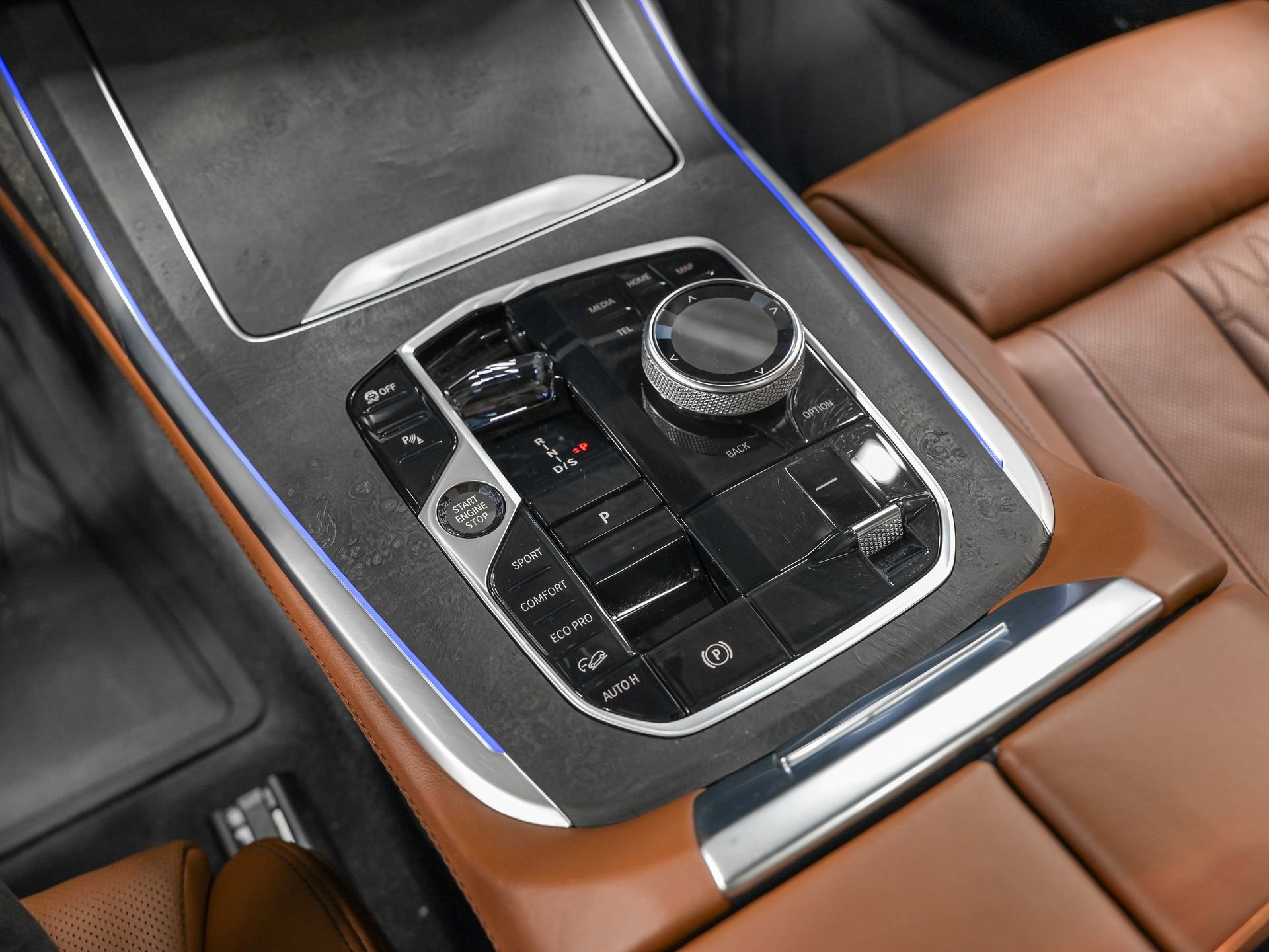 Used 2023 BMW X7 xDrive40i w/ Executive Package image 23